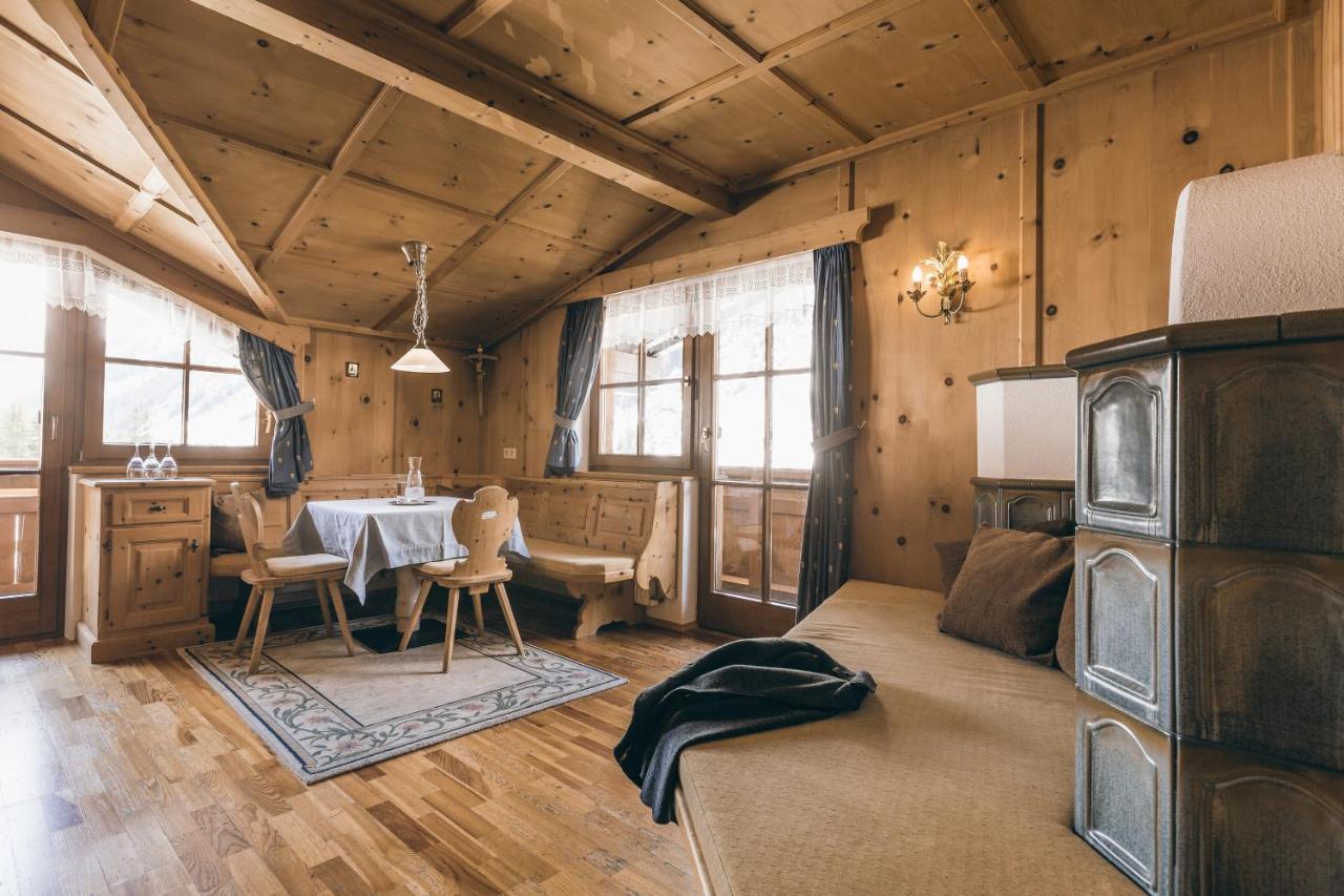 Alpine Resort Sportalm Sankt Leonhard im Pitztal Room photo